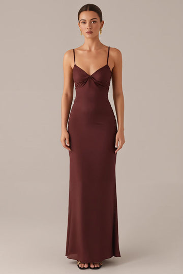 Robe de soirée fourreau à bretelles spaghetti marron